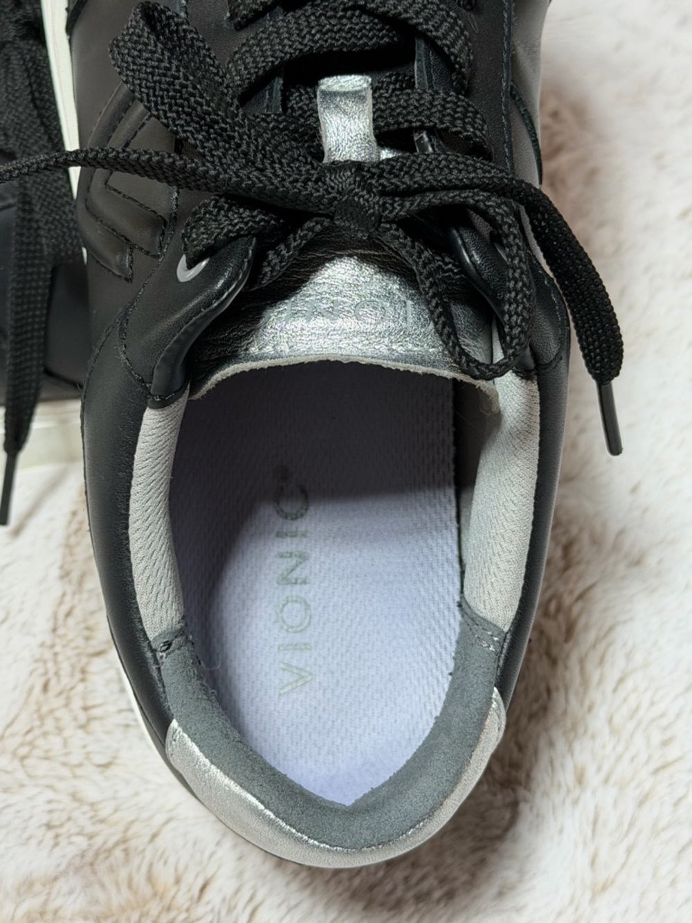 Women’s Vionic Kimmie Court Sneaker Black & Silver Leather 11W - Picture 12 of 16